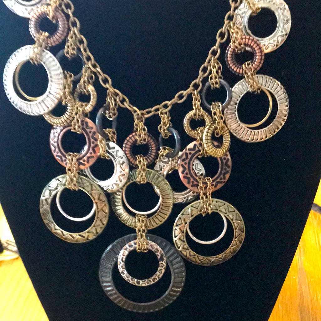 Ballet Necklace Silver/Gold Tone